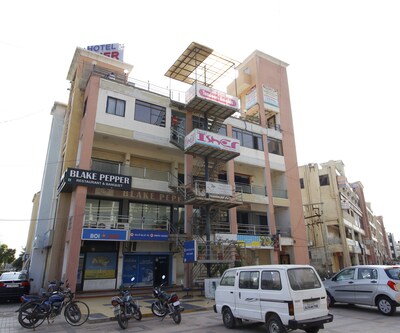 Isher International Hotel